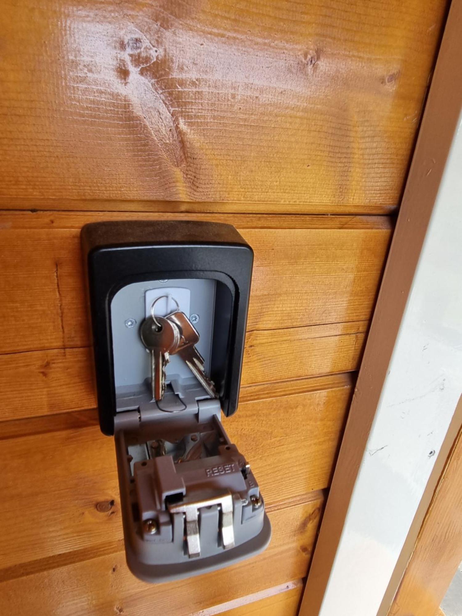 Nieuw - Luxe Blokhut Chalet In Bosrijke Omgeving Anloo Bagian luar foto